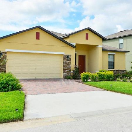 Make Memories With Your Family And Friends In This Beautiful Home 1014 Loughman Exterior photo