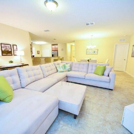 Make Memories With Your Family And Friends In This Beautiful Home 1014 Loughman Exterior photo